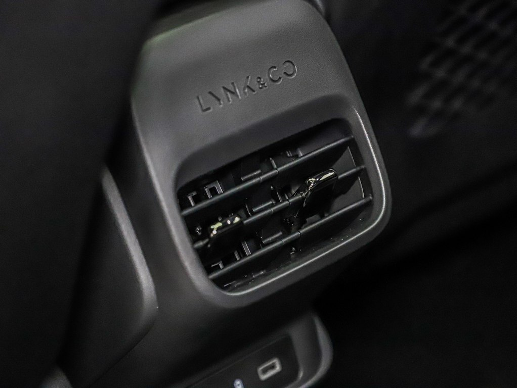 2026 Lynk & Co 06, 1.5L, 0km - Image 29