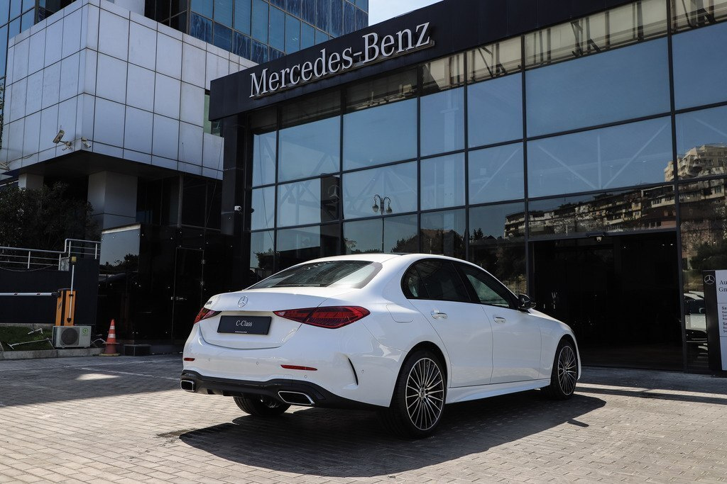 2024 Mercedes C 200, 1.5L, 0km - Image 6