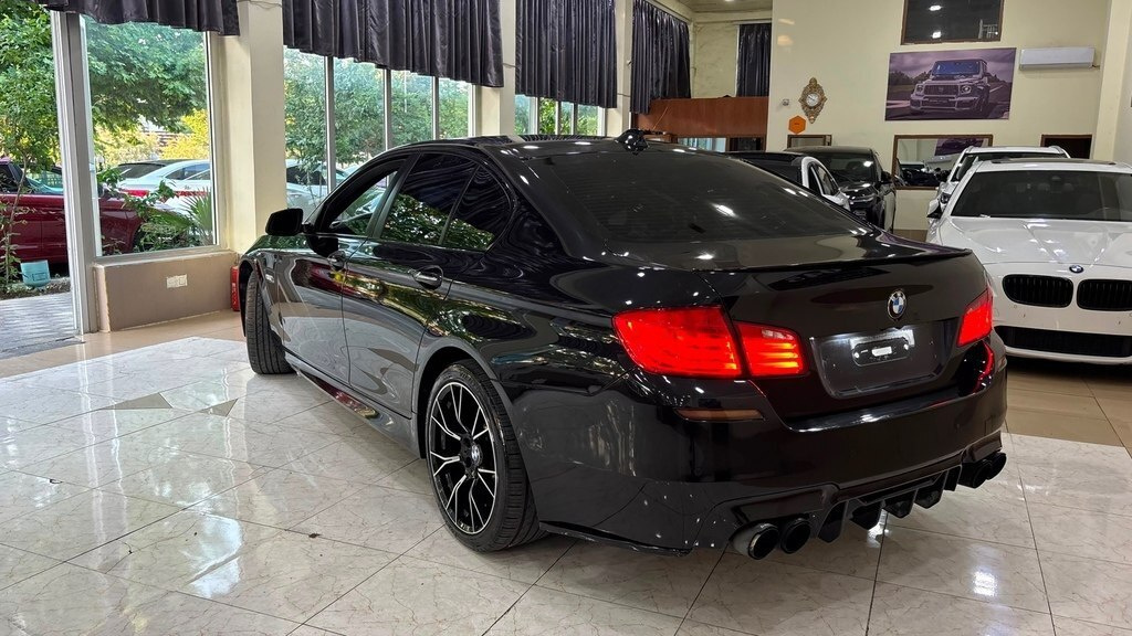 2013 BMW 528, 2.0L, 245000km - Image 11