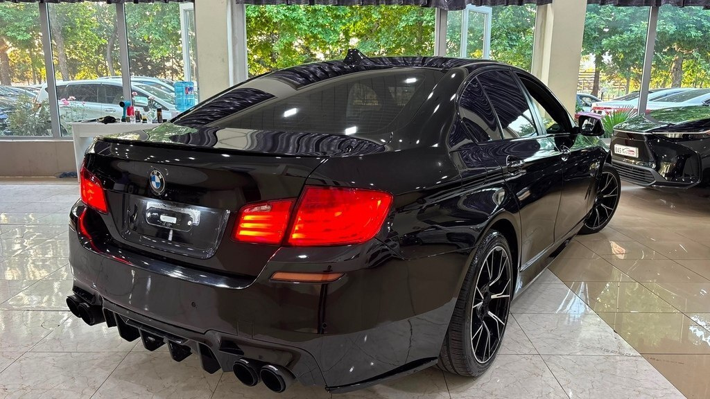 2013 BMW 528, 2.0L, 245000km - Image 10