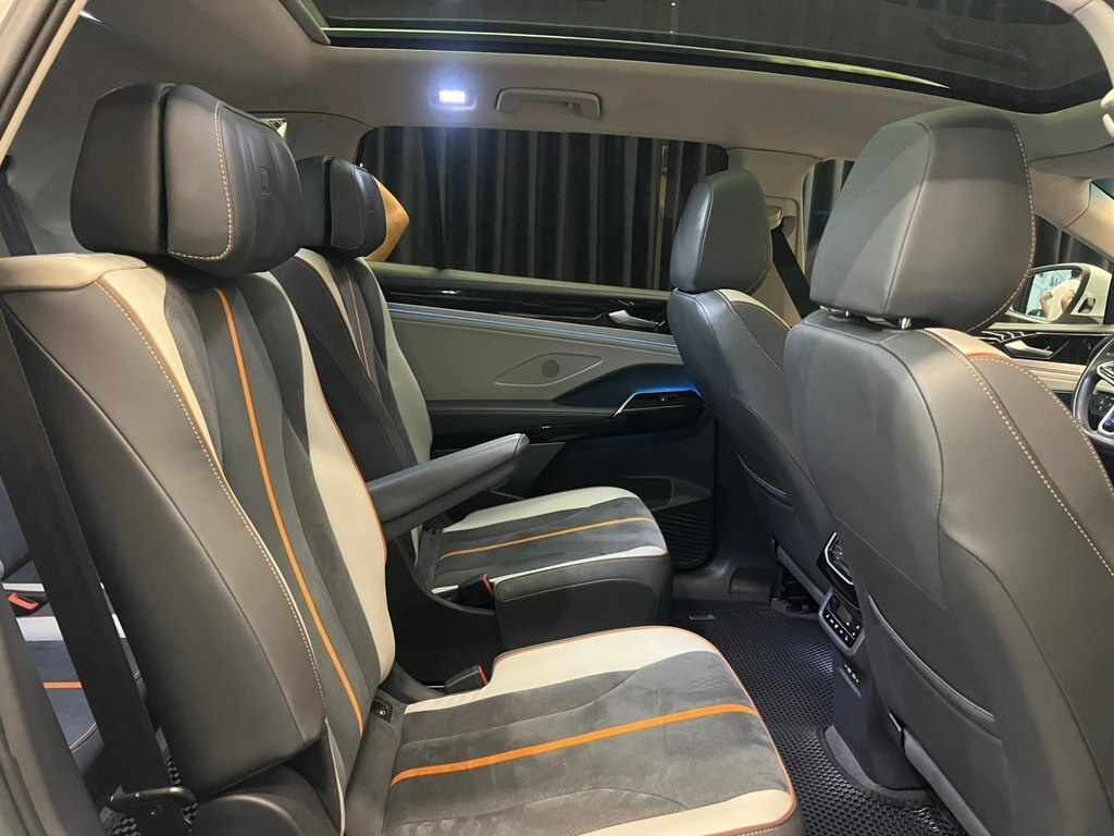 2022 Volkswagen ID.6 X, 0.0L, 43000km - Image 9