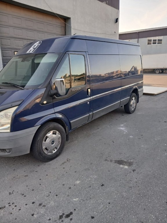 2008 Ford Transit, 2.4L, 235000km - Image 3