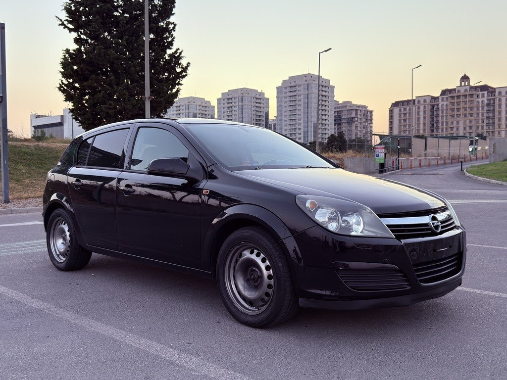 2004 Opel Astra, 1.4L, 255000km - Image 3