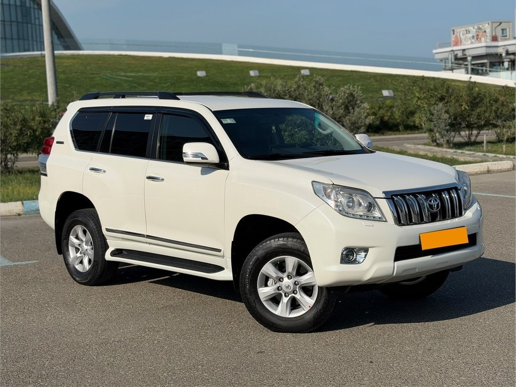 2010 Toyota Land Cruiser Prado, 2.7L, 179000km - Image 8
