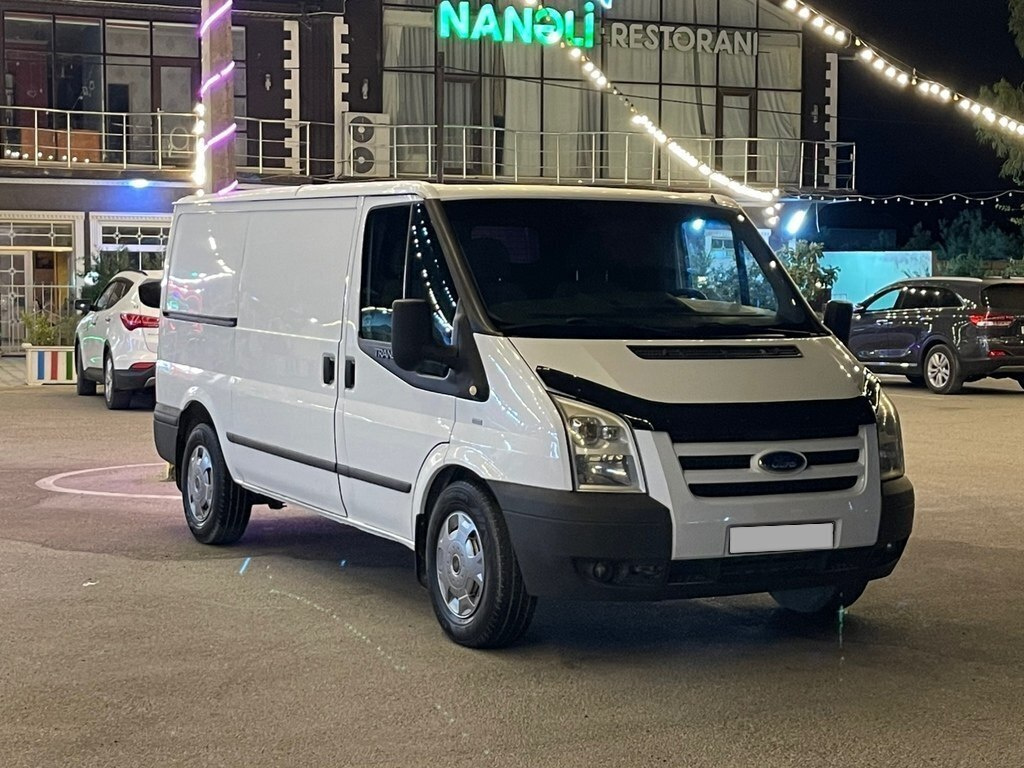 2011 Ford Transit, 2.2L, 193000km - Image 1