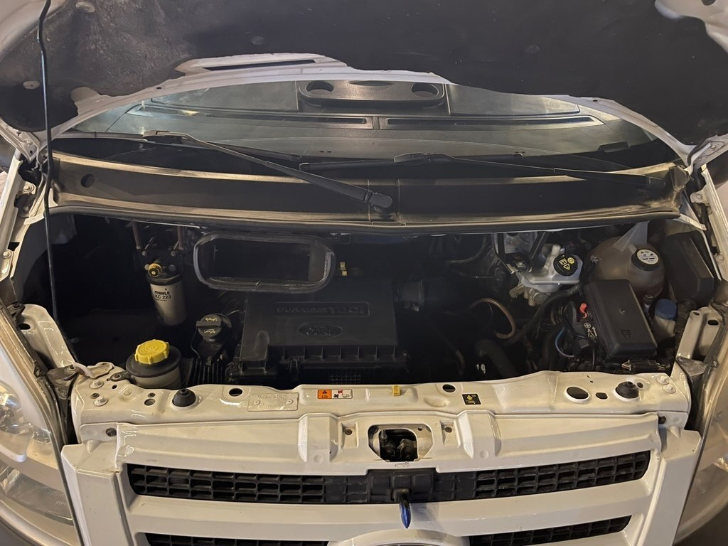 2011 Ford Transit, 2.2L, 193000km - Image 13