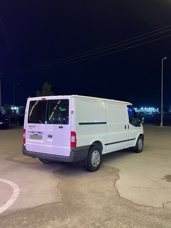 2011 Ford Transit, 2.2L, 193000km - Image 3
