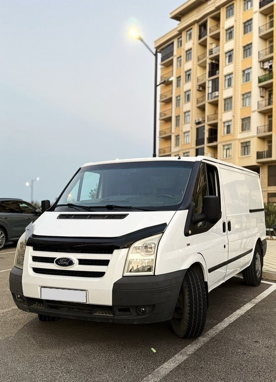 2011 Ford Transit, 2.2L, 193000km - Image 5