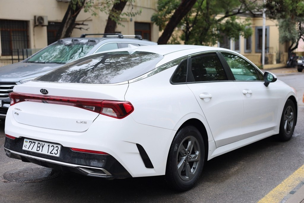 2021 Kia K5, 1.6L, 109000km - Image 11