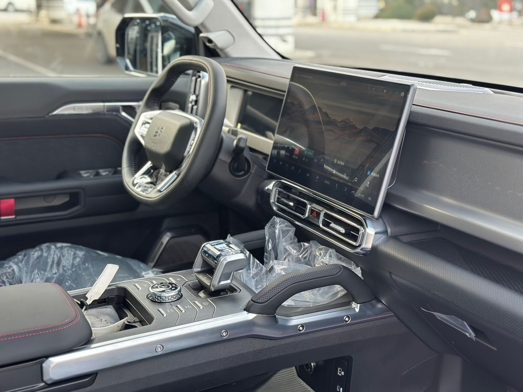 2025 JETOUR T2 i-DM, 1.5L, 0km - Image 23