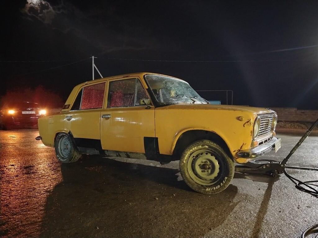 1981 LADA (VAZ) 21011, 1.3L, 511690km - Image 6