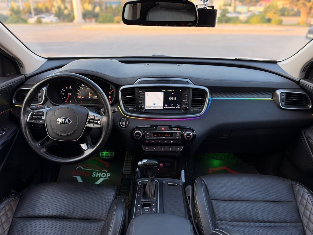 2019 Kia Sorento, 2.0L, 108000km - Image 19