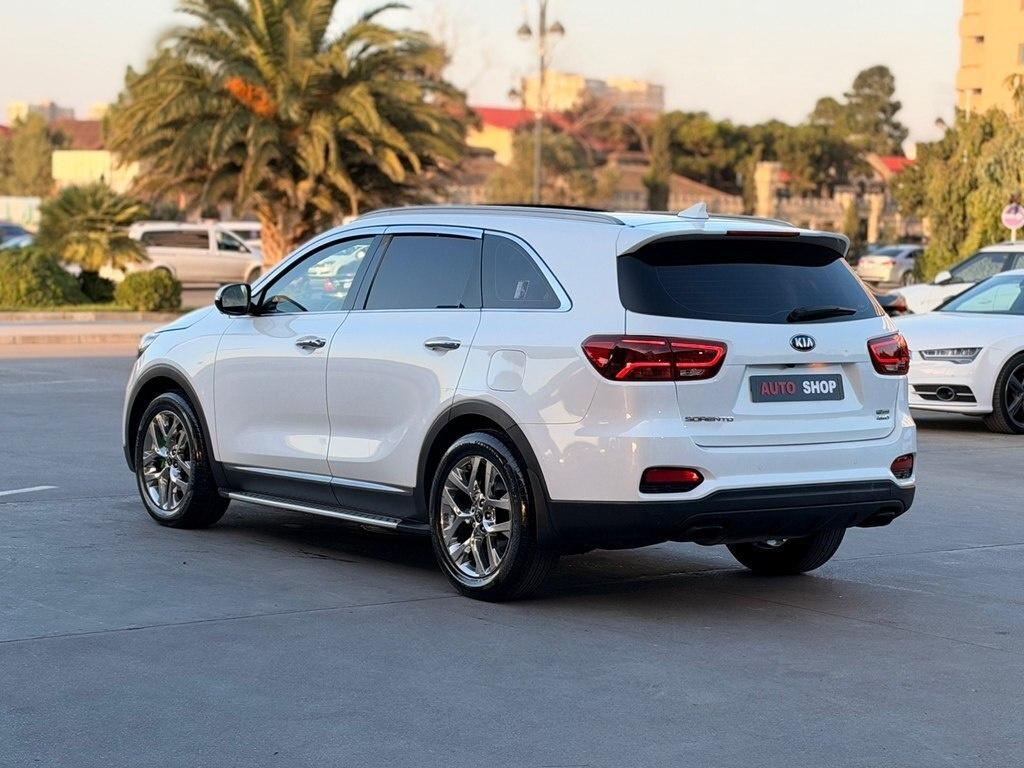2019 Kia Sorento, 2.0L, 108000km - Image 8