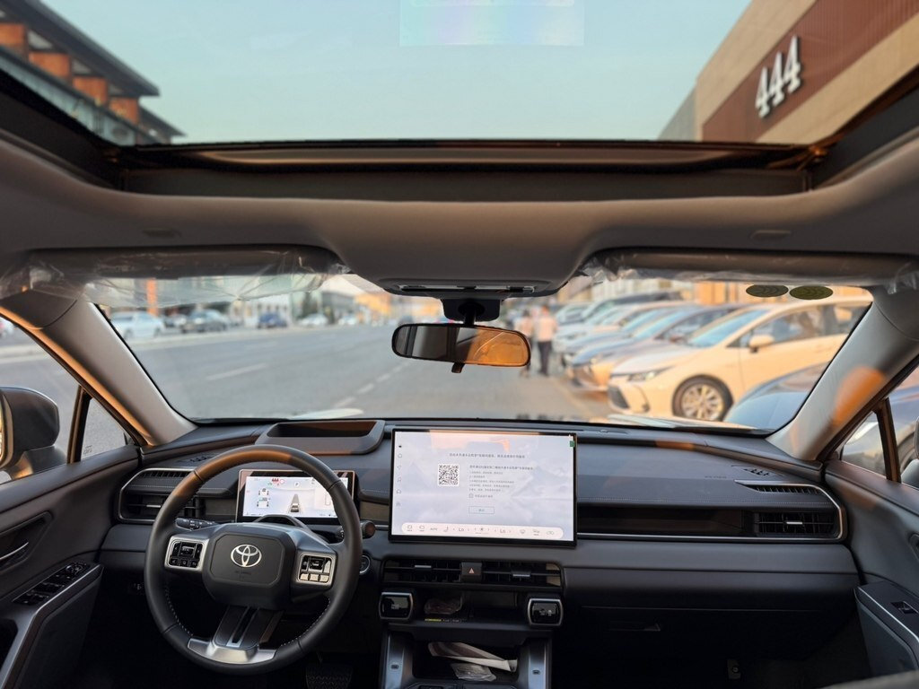 2026 Toyota Wildlander, 2.0L, 0km - Image 18