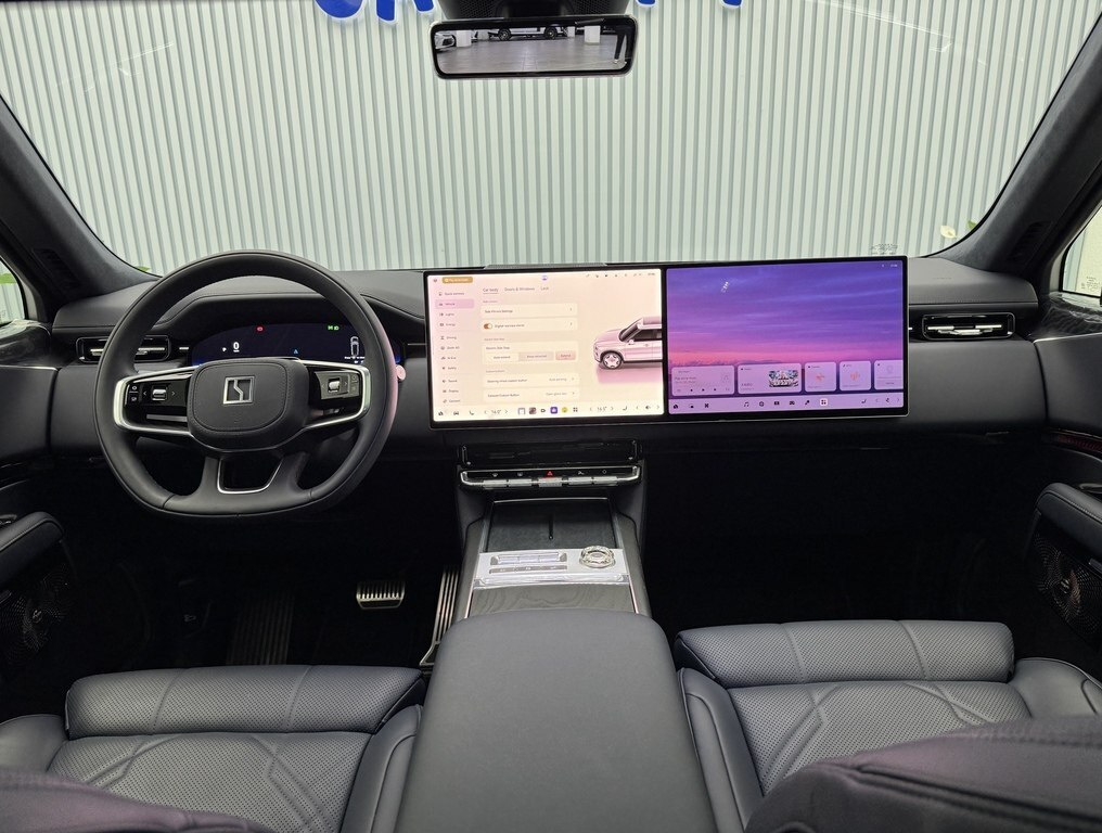 2025 ZEEKR 9X, 2.0L, 5000km - Image 7