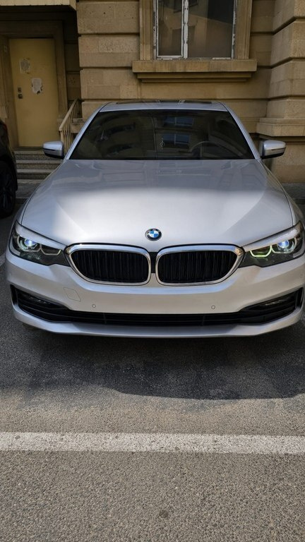2018 BMW 530e, 2.0L, 142500km - Image 12