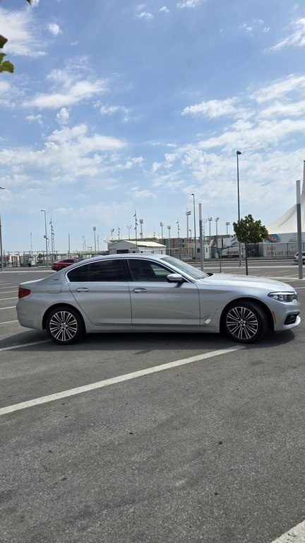 2018 BMW 530e, 2.0L, 142500km - Image 13