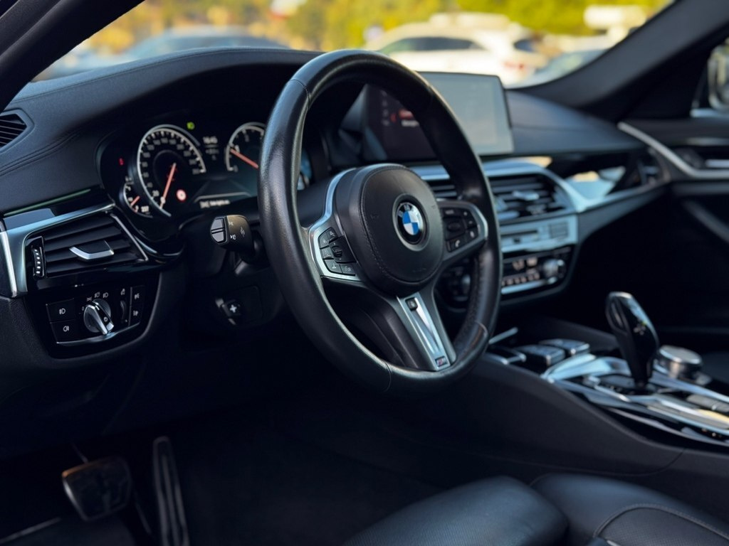 2018 BMW 525, 2.0L, 129000km - Image 25