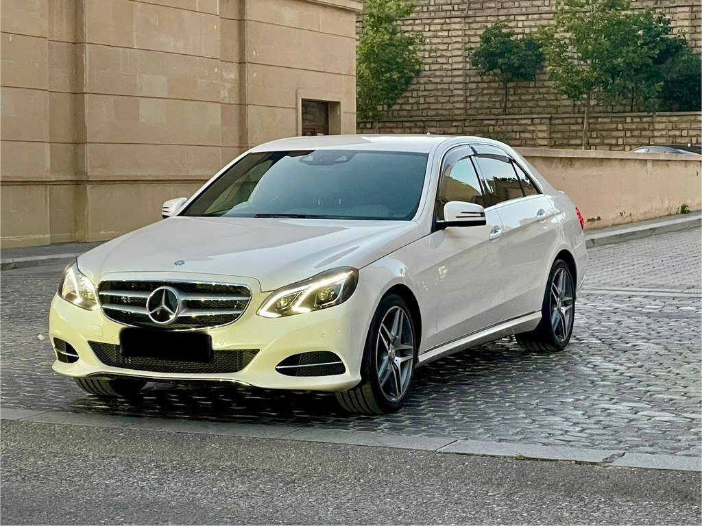 2014 Mercedes E 400, 3.5L, 110000km - Image 5