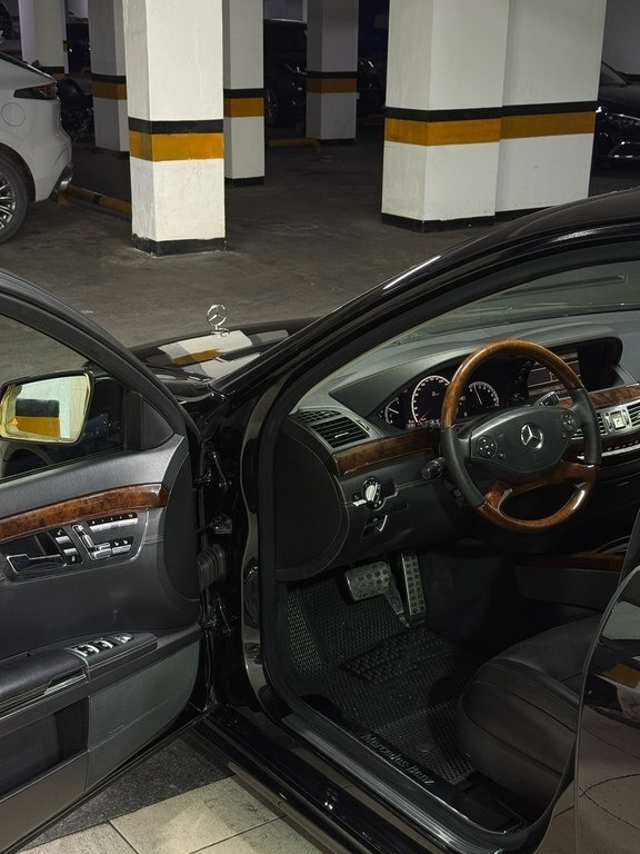 2010 Mercedes S 500, 5.5L, 275000km - Image 5