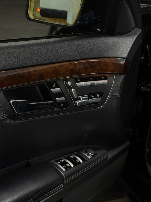 2010 Mercedes S 500, 5.5L, 275000km - Image 6