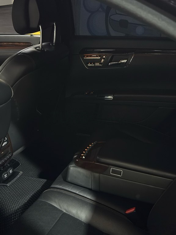 2010 Mercedes S 500, 5.5L, 275000km - Image 8