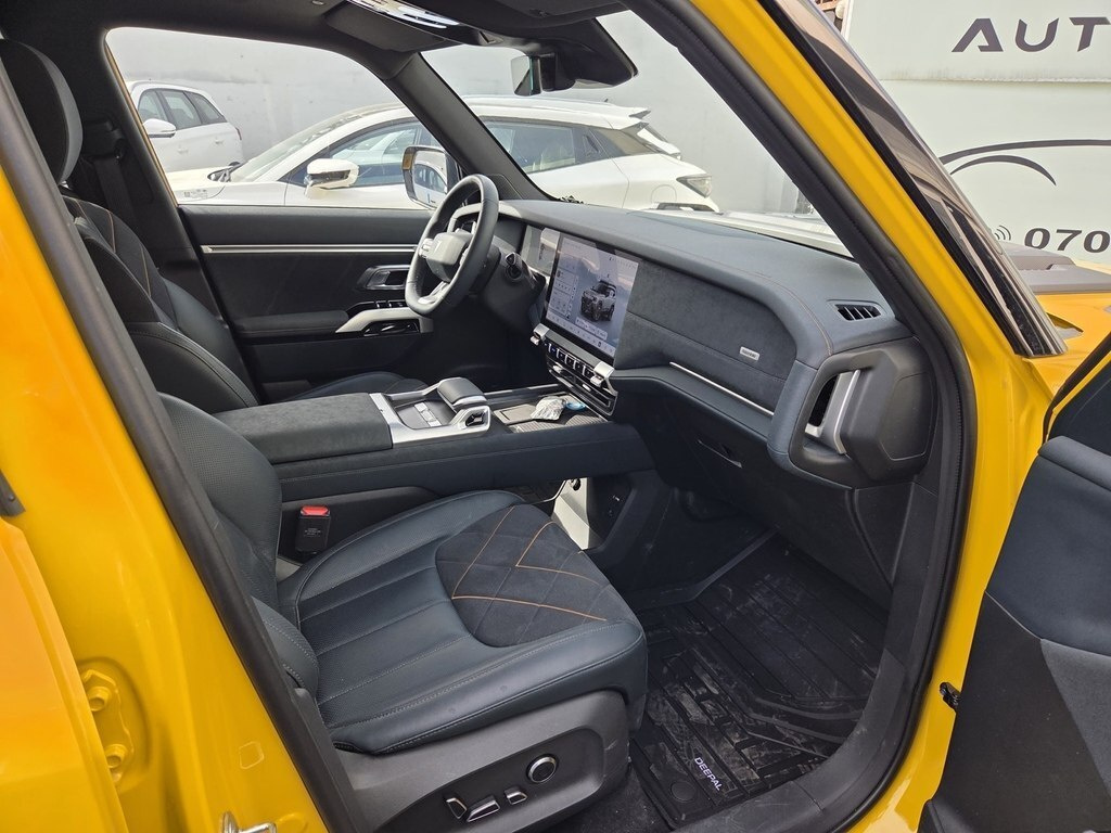 2025 Changan Deepal G318, 1.5L, 5600km - Image 11