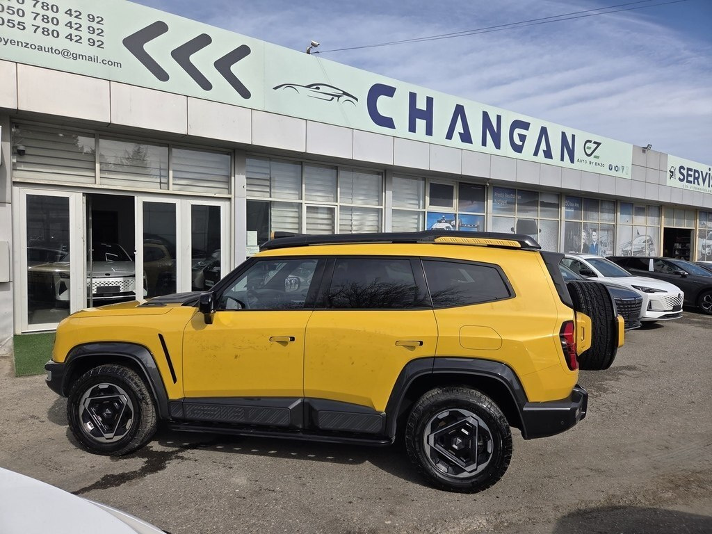 2025 Changan Deepal G318, 1.5L, 5600km - Image 8