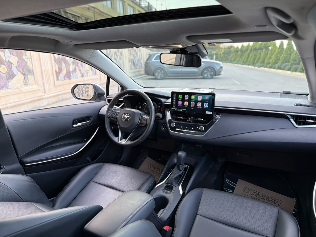 2025 Toyota Corolla, 1.8L, 35000km - Image 14