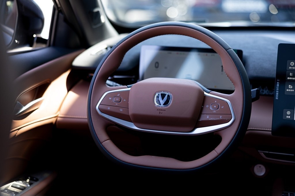 2025 Changan Uni-Z, 1.5L, 0km - Image 16