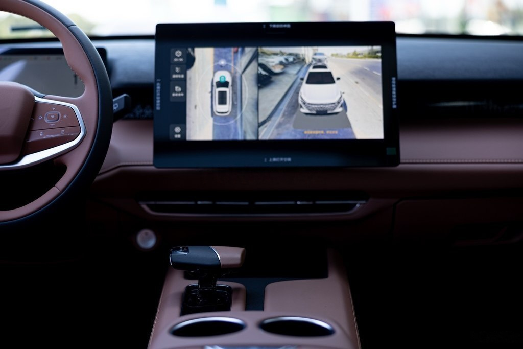 2025 Changan Uni-Z, 1.5L, 0km - Image 18