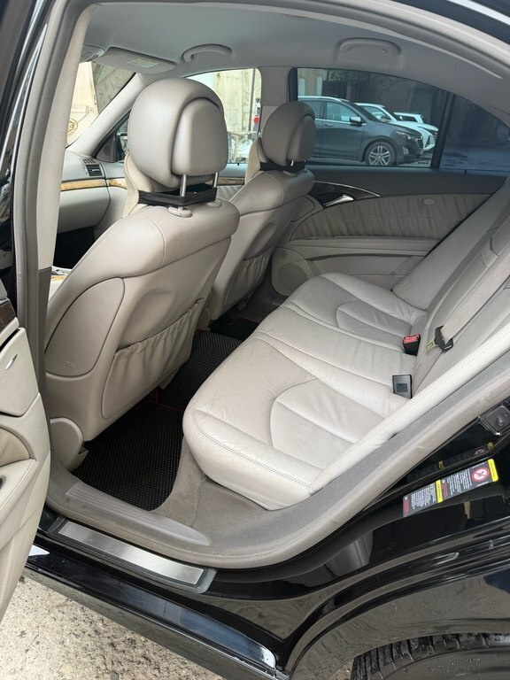 2006 Mercedes E 350, 3.5L, 405400km - Image 13