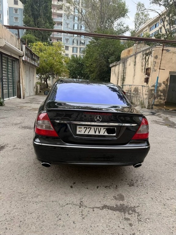 2006 Mercedes E 350, 3.5L, 405400km - Image 5