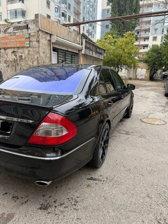 2006 Mercedes E 350, 3.5L, 405400km - Image 6