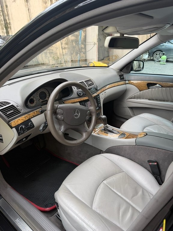 2006 Mercedes E 350, 3.5L, 405400km - Image 10
