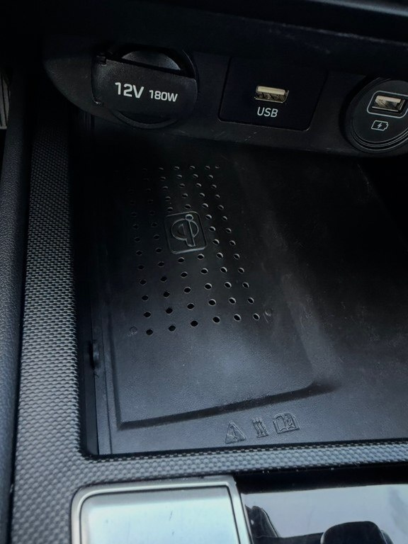 2021 Hyundai Elantra, 2.0L, 73000km - Image 6