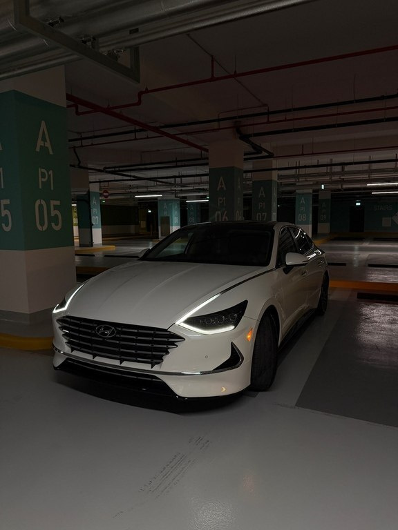 2023 Hyundai Sonata, 2.0L, 22000km - Image 1