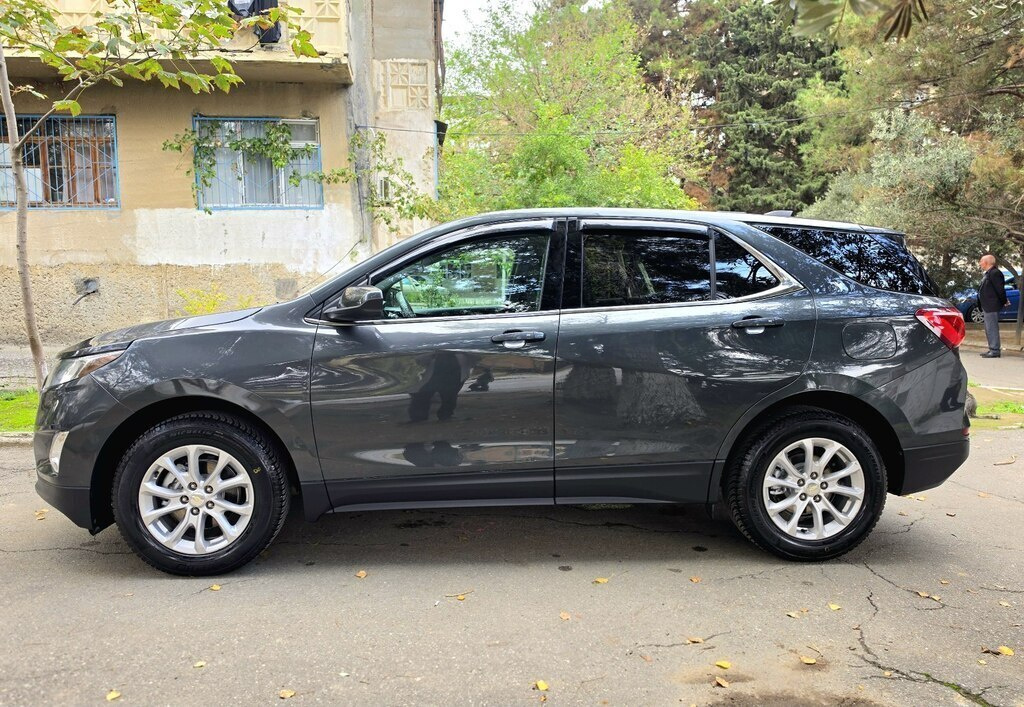 2019 Chevrolet Equinox, 1.5L, 86500km - Image 3