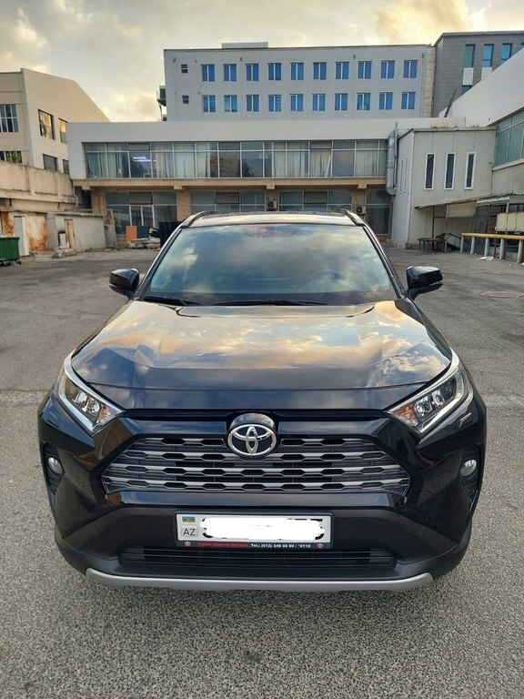2020 Toyota RAV4, 2.0L, 58000km - Image 1