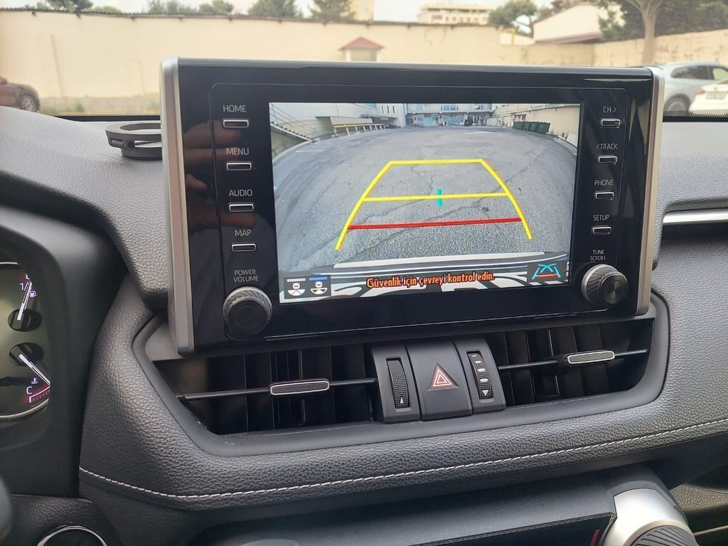 2020 Toyota RAV4, 2.0L, 58000km - Image 7