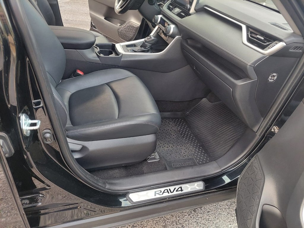 2020 Toyota RAV4, 2.0L, 58000km - Image 9