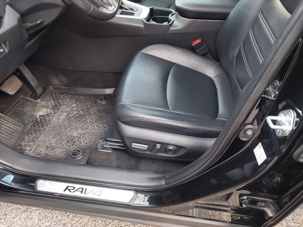 2020 Toyota RAV4, 2.0L, 58000km - Image 10