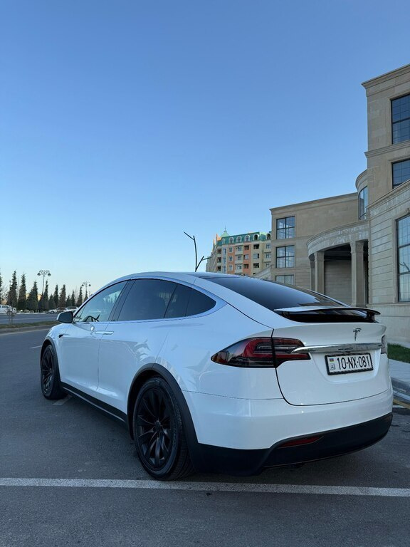 2019 Tesla Model X, 0.0L, 89000km - Image 11