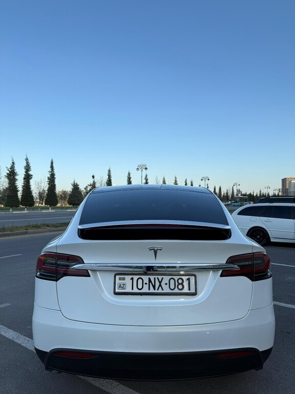 2019 Tesla Model X, 0.0L, 89000km - Image 12