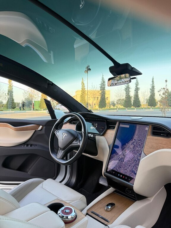 2019 Tesla Model X, 0.0L, 89000km - Image 3