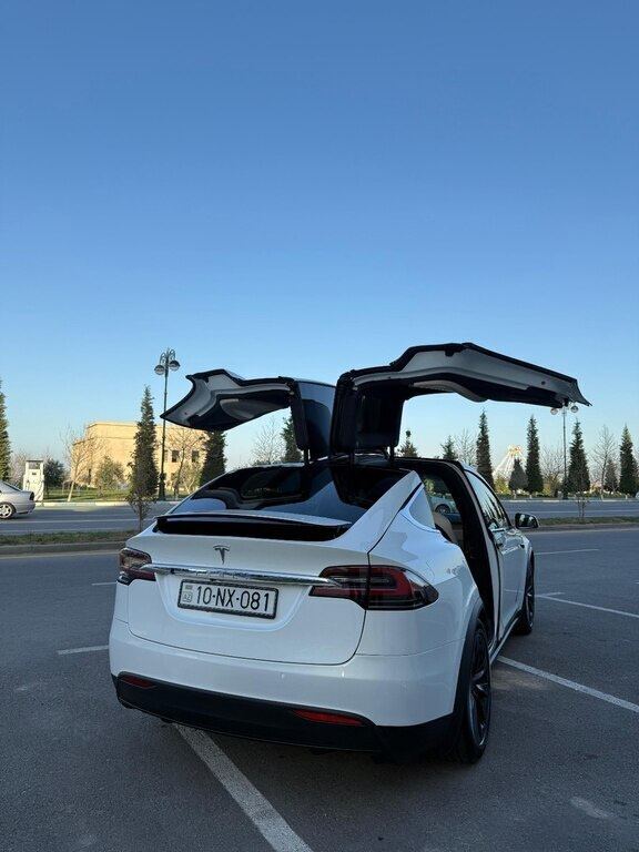 2019 Tesla Model X, 0.0L, 89000km - Image 6