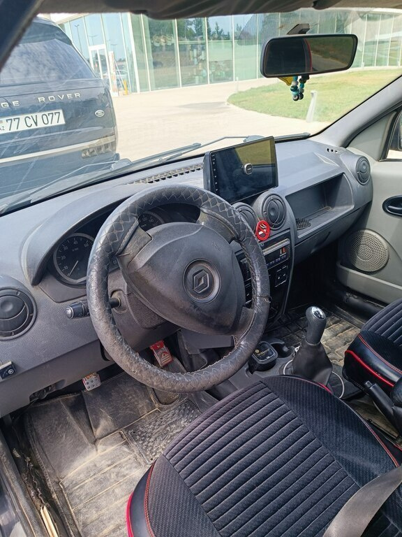 2013 Renault Tondar, 1.6L, 600000km - Image 9