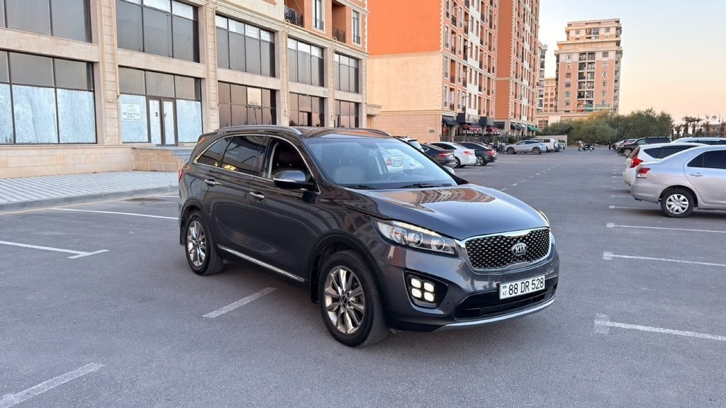 2017 Kia Sorento, 2.0L, 186000km - Image 4