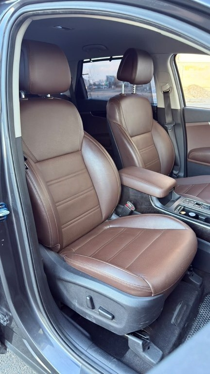 2017 Kia Sorento, 2.0L, 186000km - Image 10