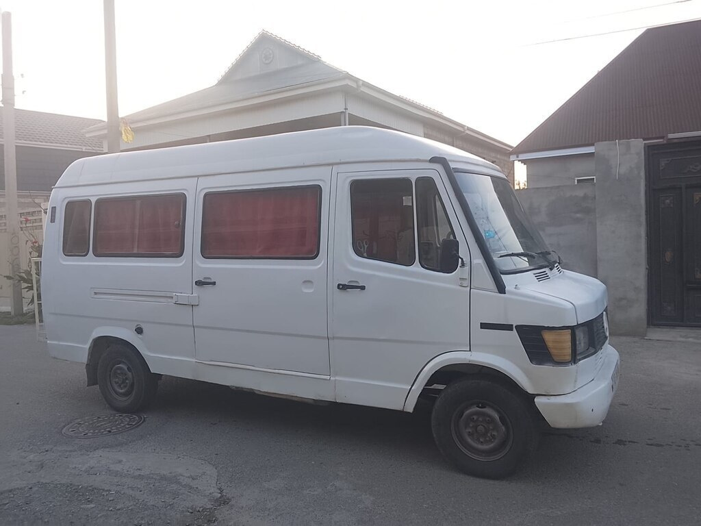 1993 Mercedes 208 D, 2.9L, 170000km - Image 7